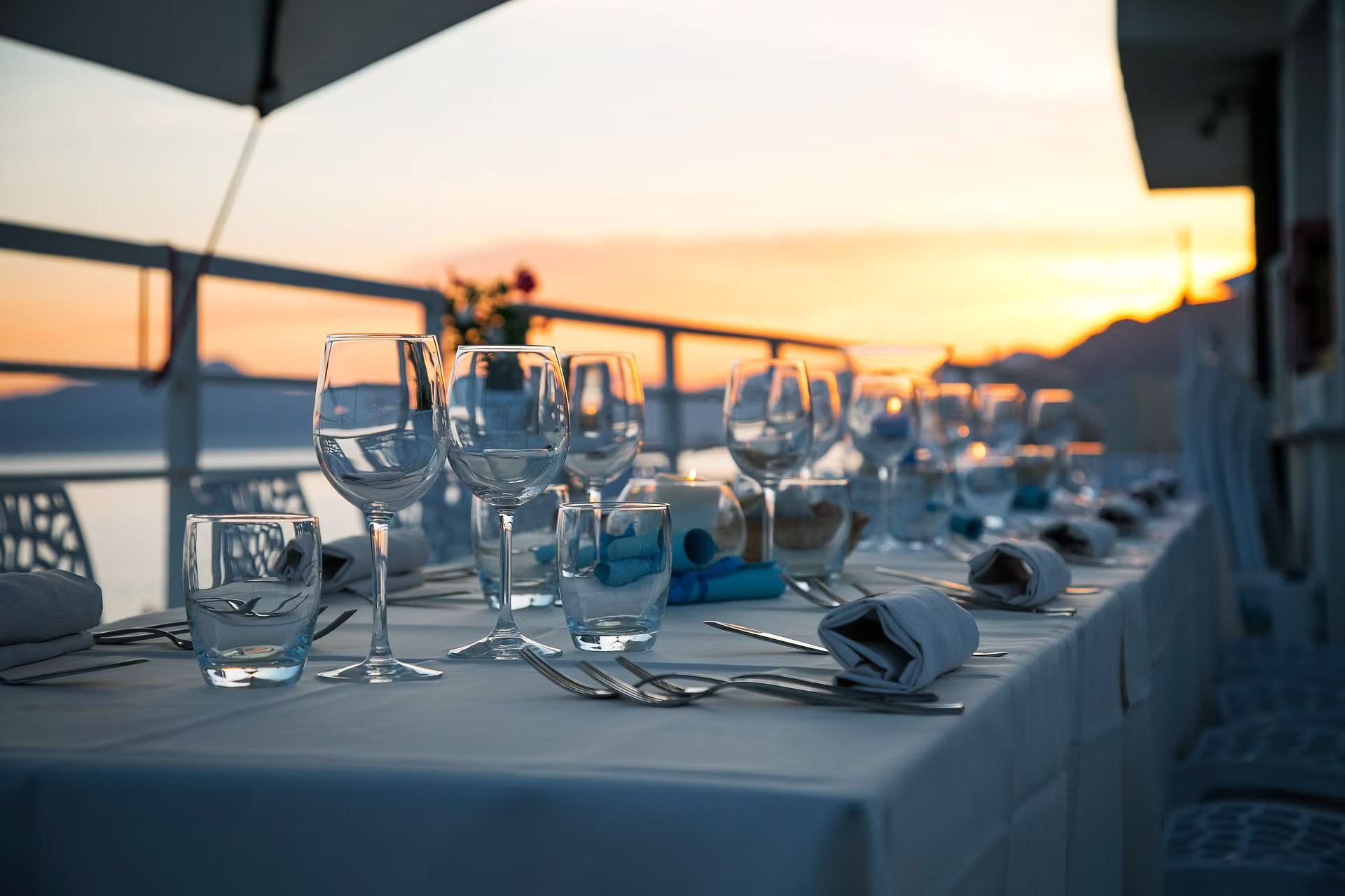 Sunset cruise with dinner