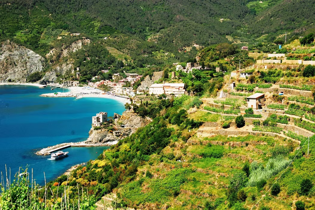 Cinque Terre region Italy travel destination with private tours and local guides