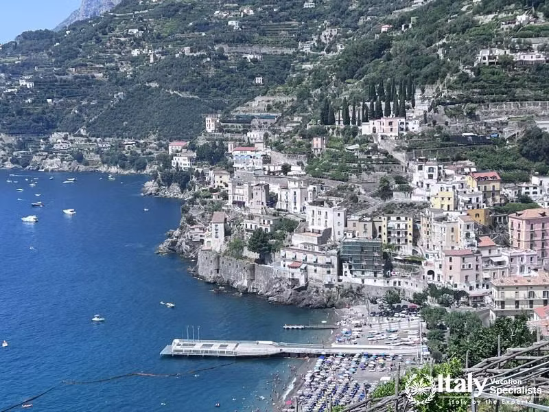 Discover Minori 