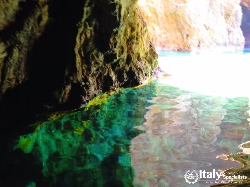  Italy Caves 