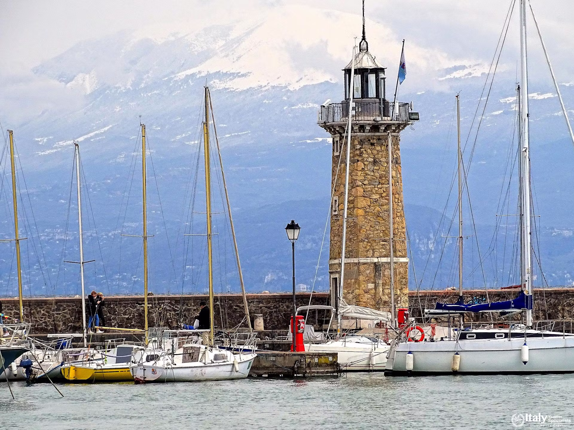 Vibrant Piazzas and Harbor Life in Desenzano del Garda