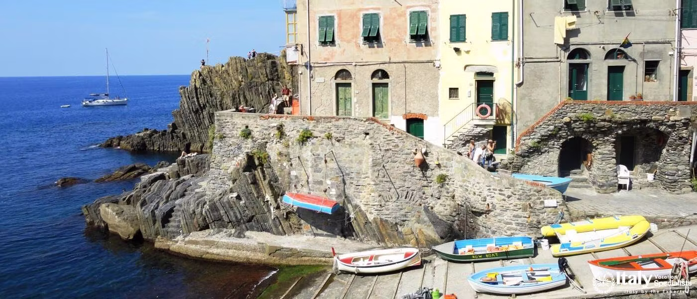travel experience in Riomaggiore Italy with private tours and local guides