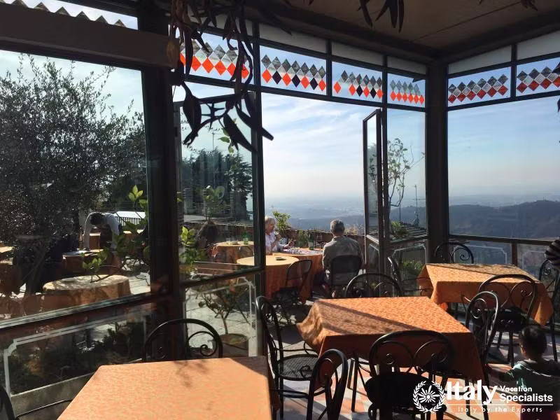Restaurants Brunate Lake Come