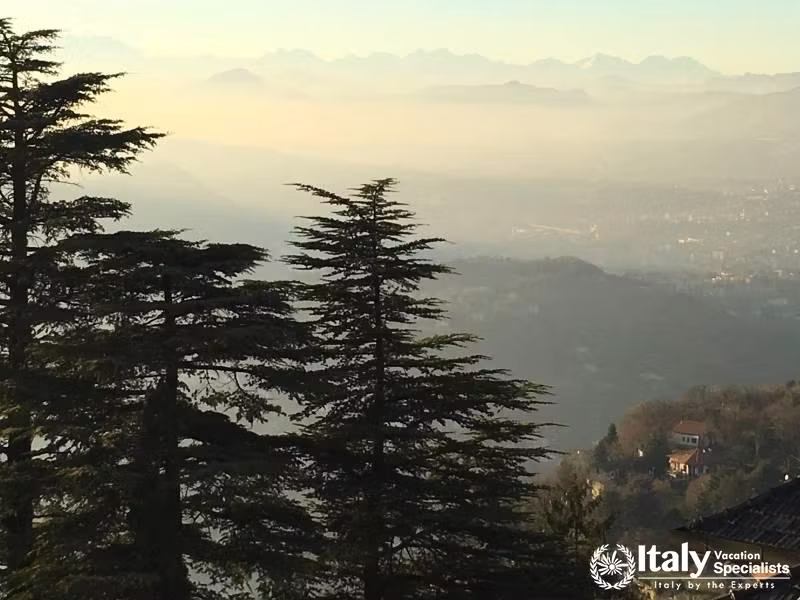 Spectacular Villas on top of Lake Como