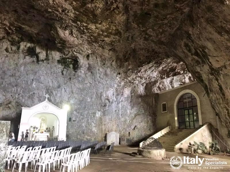 Madonna Della Grotta, Praia a Mare, Calabria 