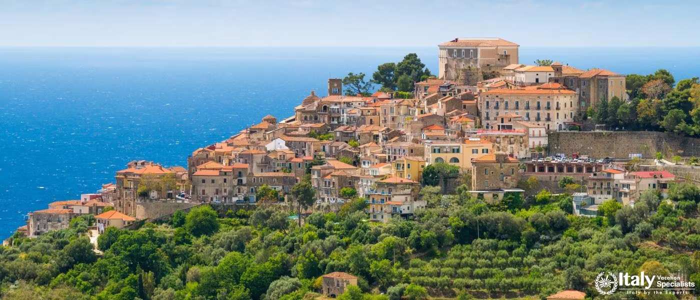 travel experience in Castellabate Italy with private tours and local guides