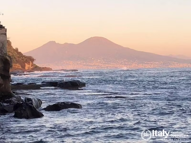 Discover Naples Italy Coast with Italy Vacation Specialists 