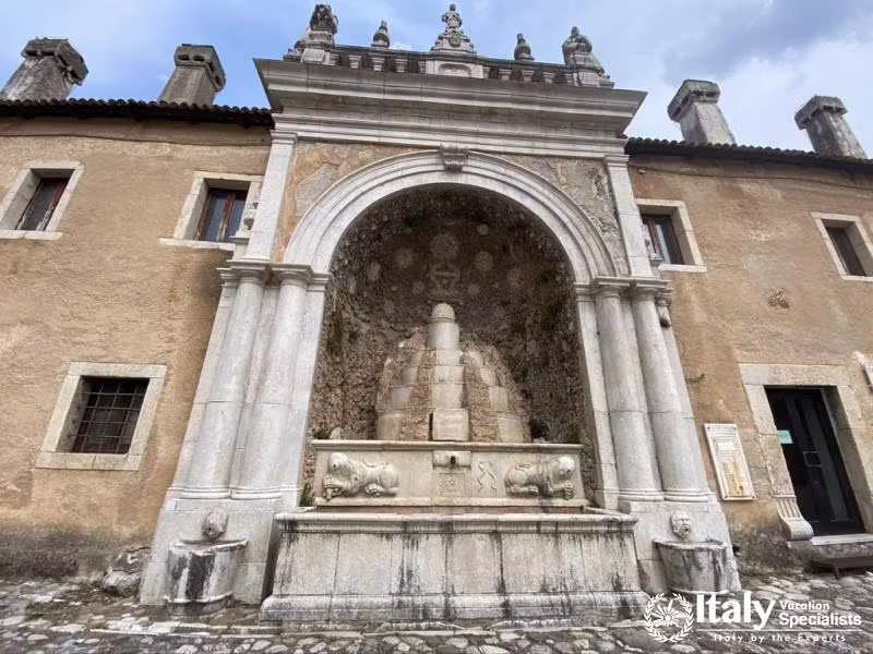 Private Driver and Guide to Padula 