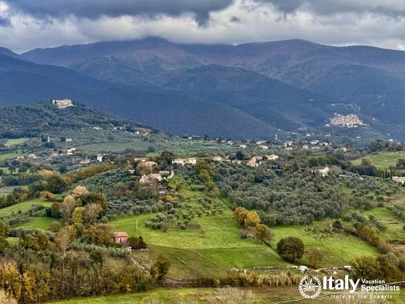Sabina travel guide
