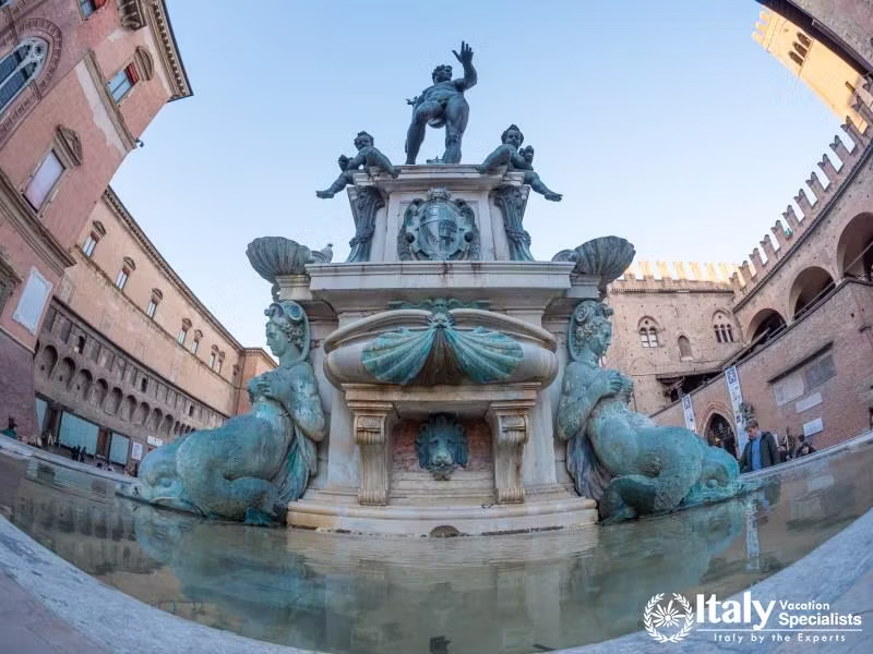 travel experience in Bologna Italy with private tours and local guides