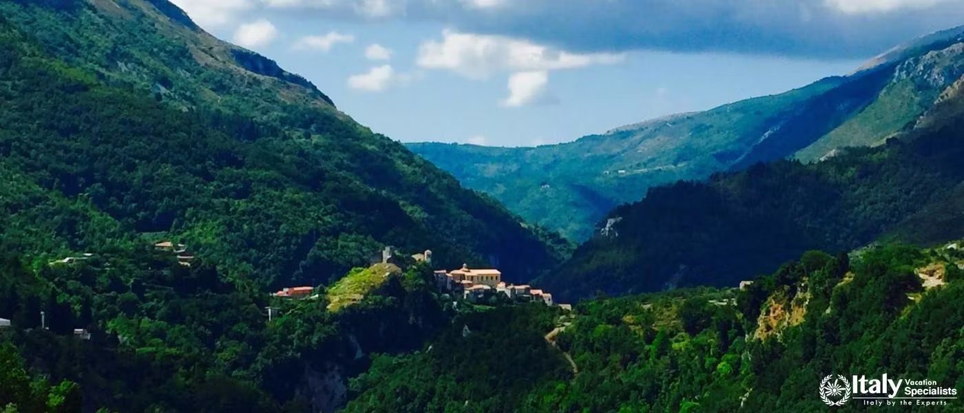 travel experience in Papasidero Italy with private tours and local guides