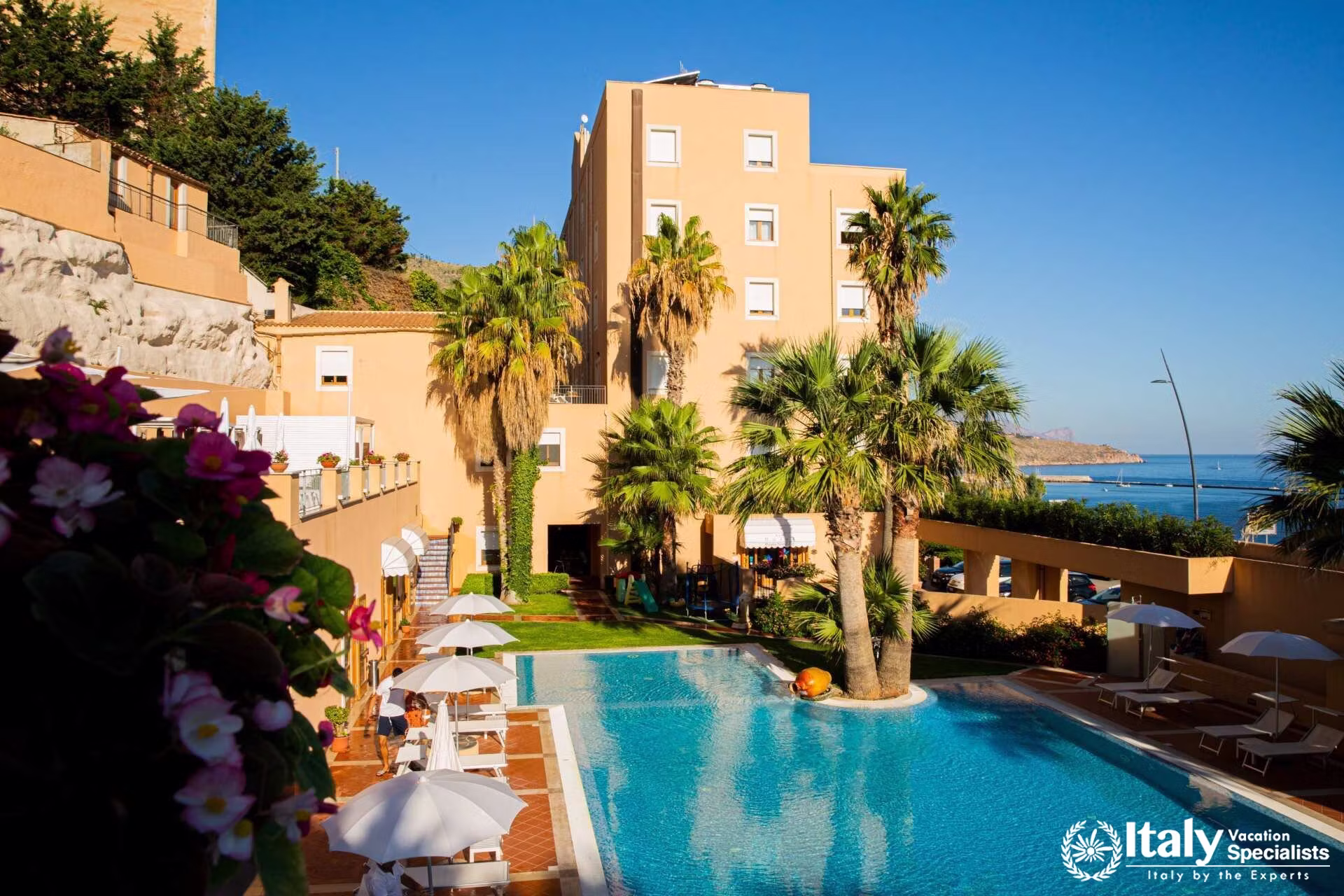 Costamante Suites