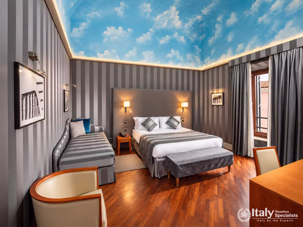 Sky Ceiling Deluxe Room
