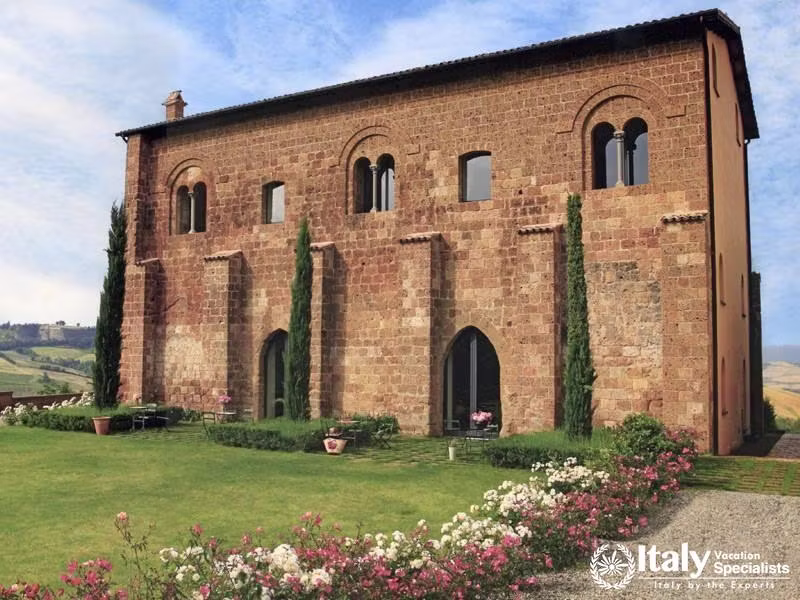 Locanda Pallazone hotel accommodation in Umbria Italy