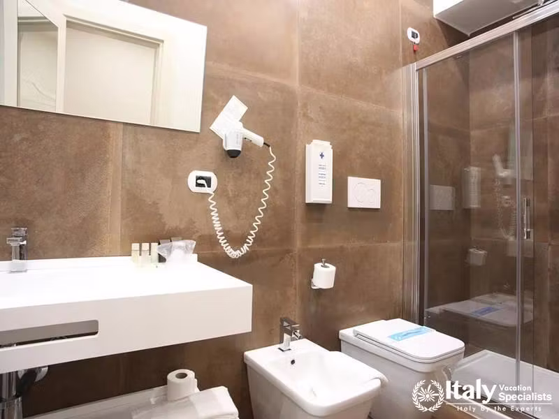 Unique bathrooms in Hotel Columbia