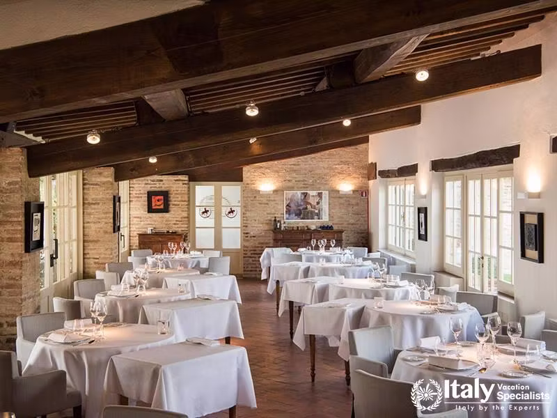 Restaurant in Borgo San Felice Hotel