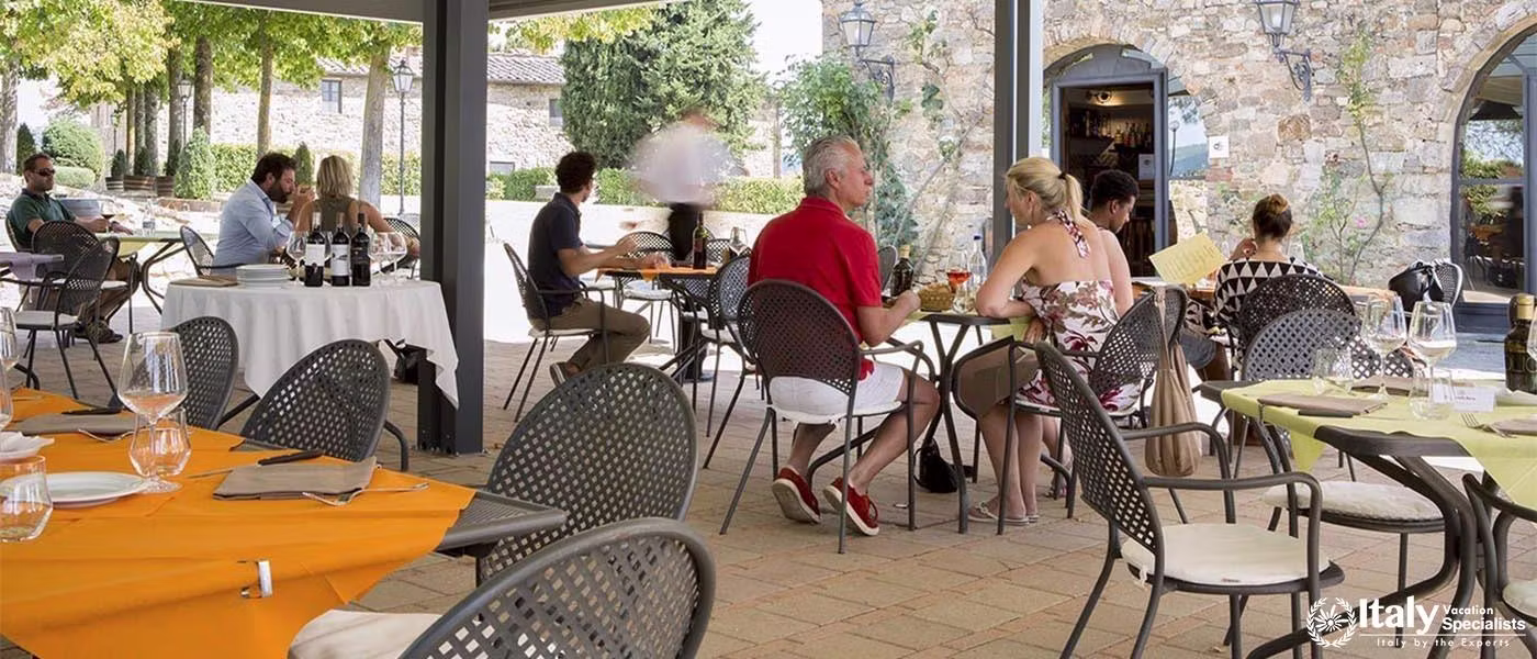 Outdoor sitting area at Hotel Rocca delle MacÃ¬e 