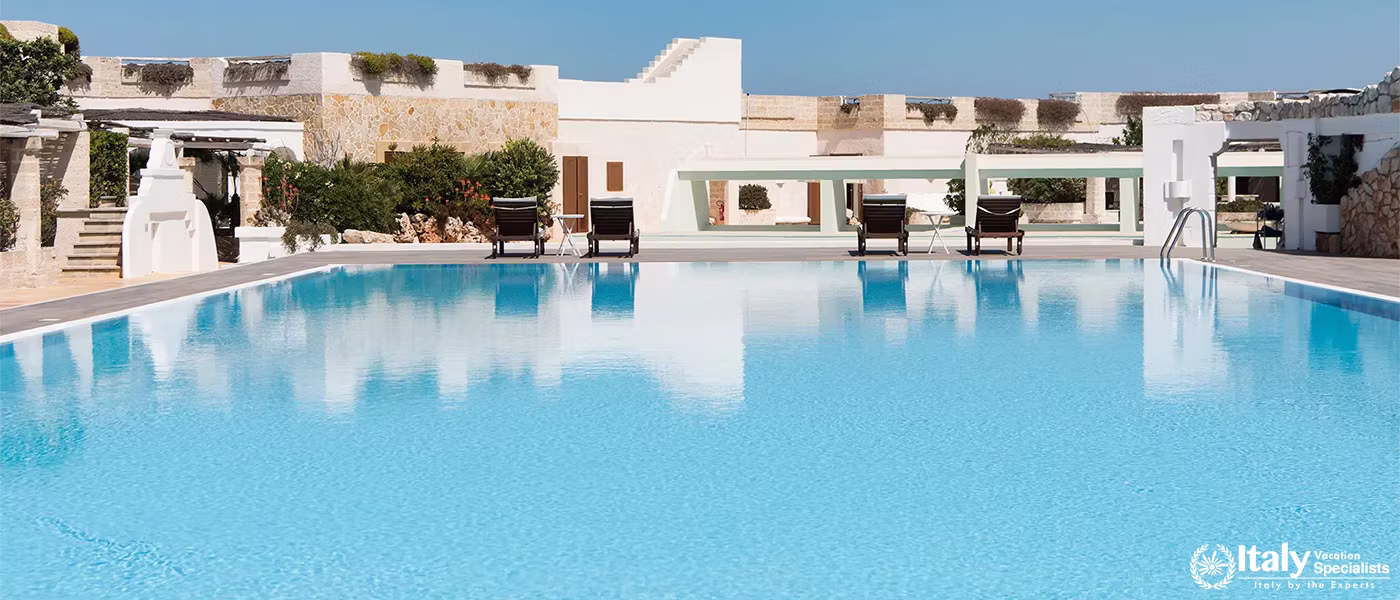Hotel Lungarno in Florence, Italy: Tranquil Poolside Experience