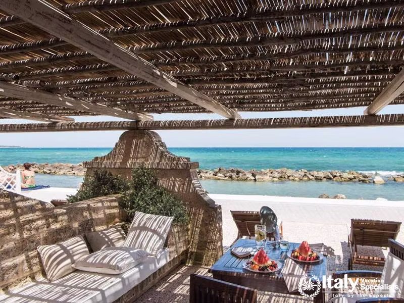 Beachfront Dining at Hotel Lungarno in Florence, Italy