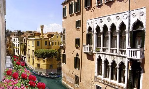 Hotel Corte dei Greci Venice  hotel accommodation in Veneto Italy