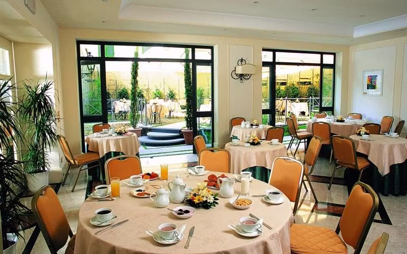 Hotel Adriatico Breakfast Room