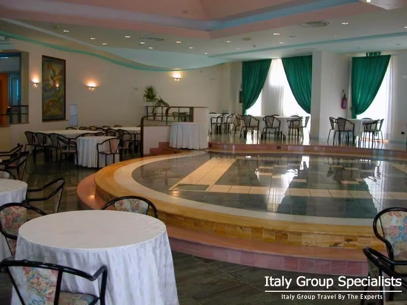 Banquet Room inside Hotel San Diego 