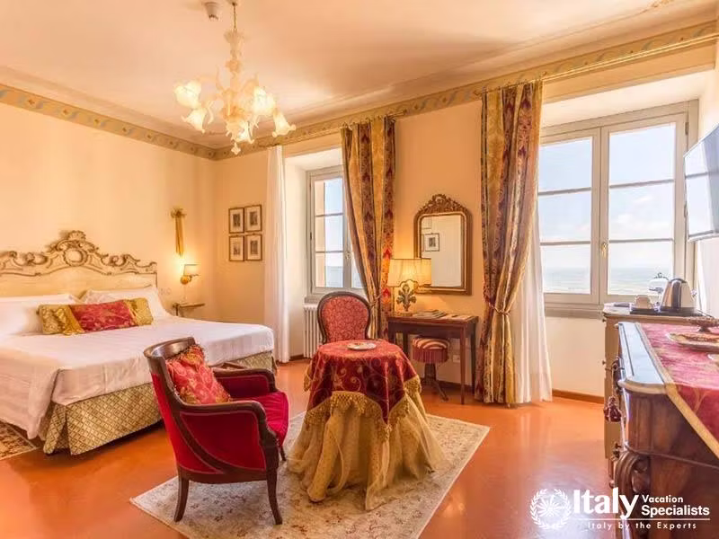 Bright and Elegant Suite with Scenic Views at Hotel Villa Marsili in Cortona, Italy