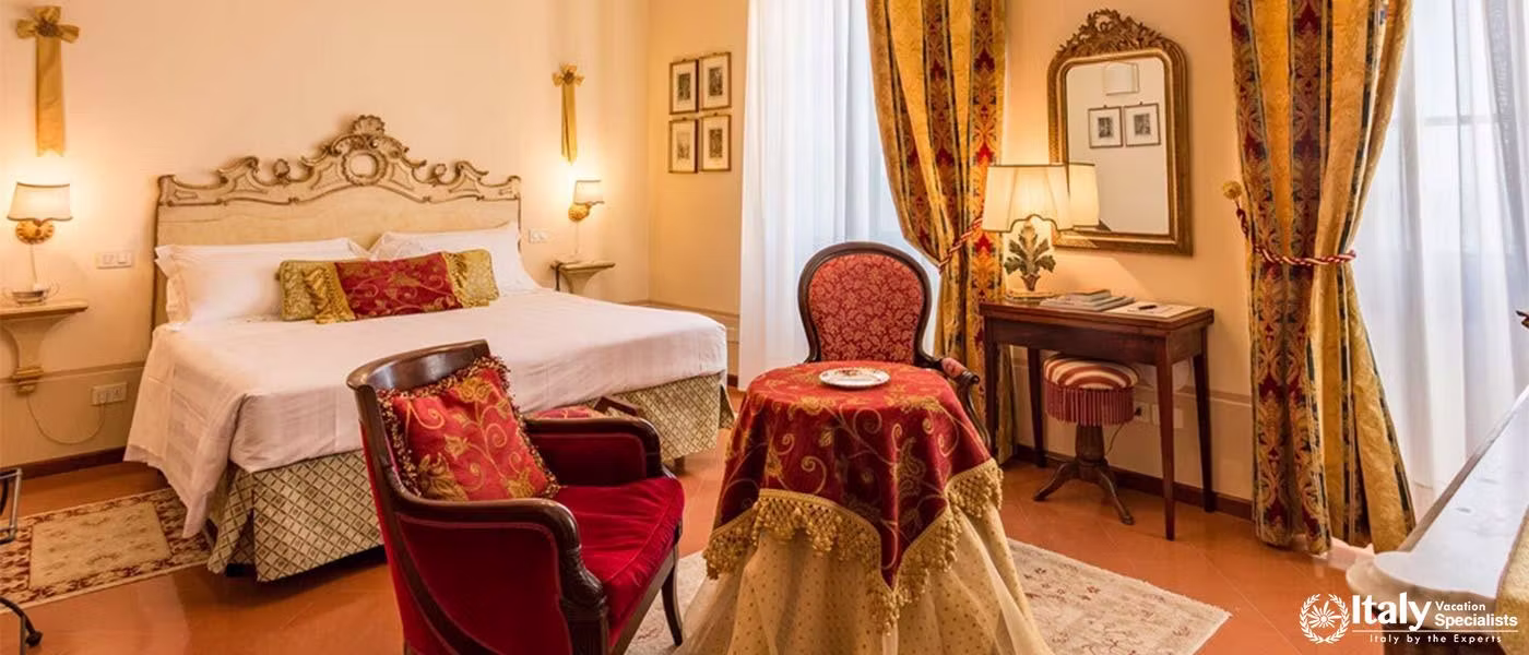 Amazing interior in the bedrooms of Villa Marsili