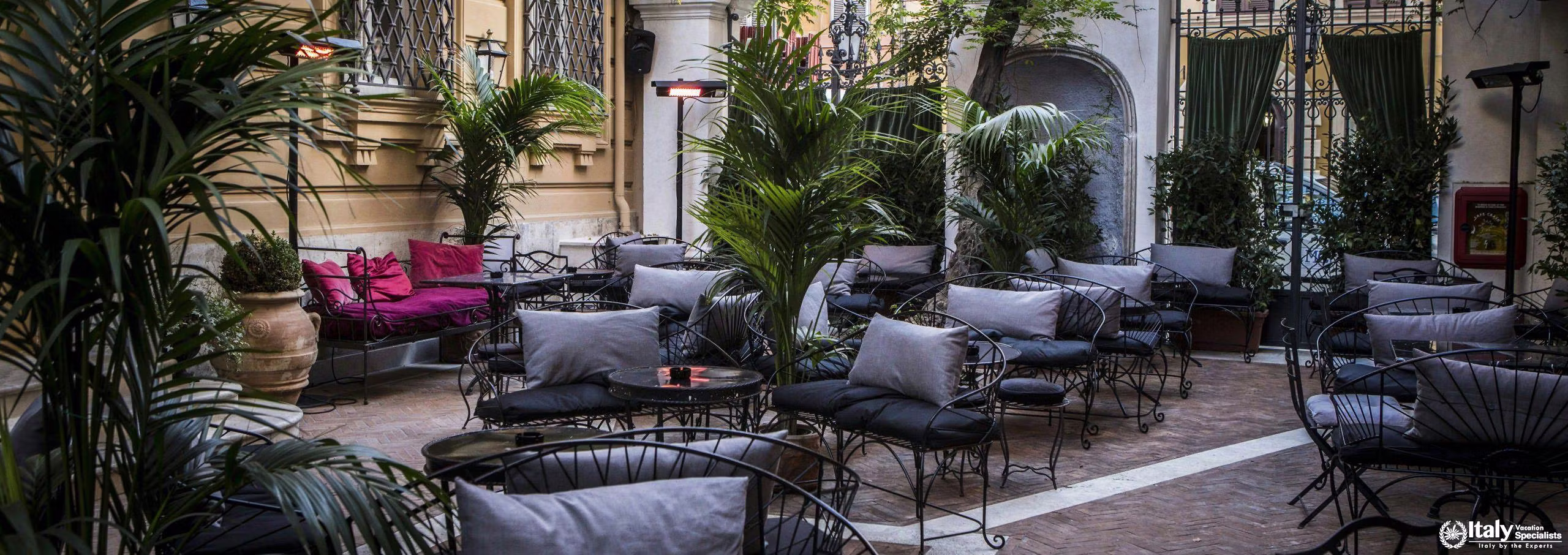 Outside sitting area in Hotel Locarno