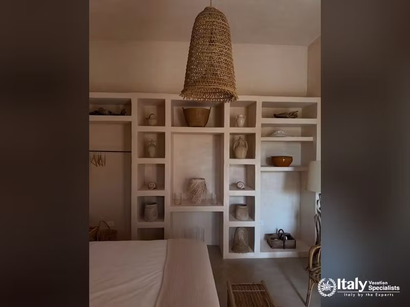 Interior shelving and woven details of La Casa sul Mare
