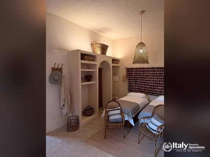 Twin or family bedroom in La Casa sul Mare