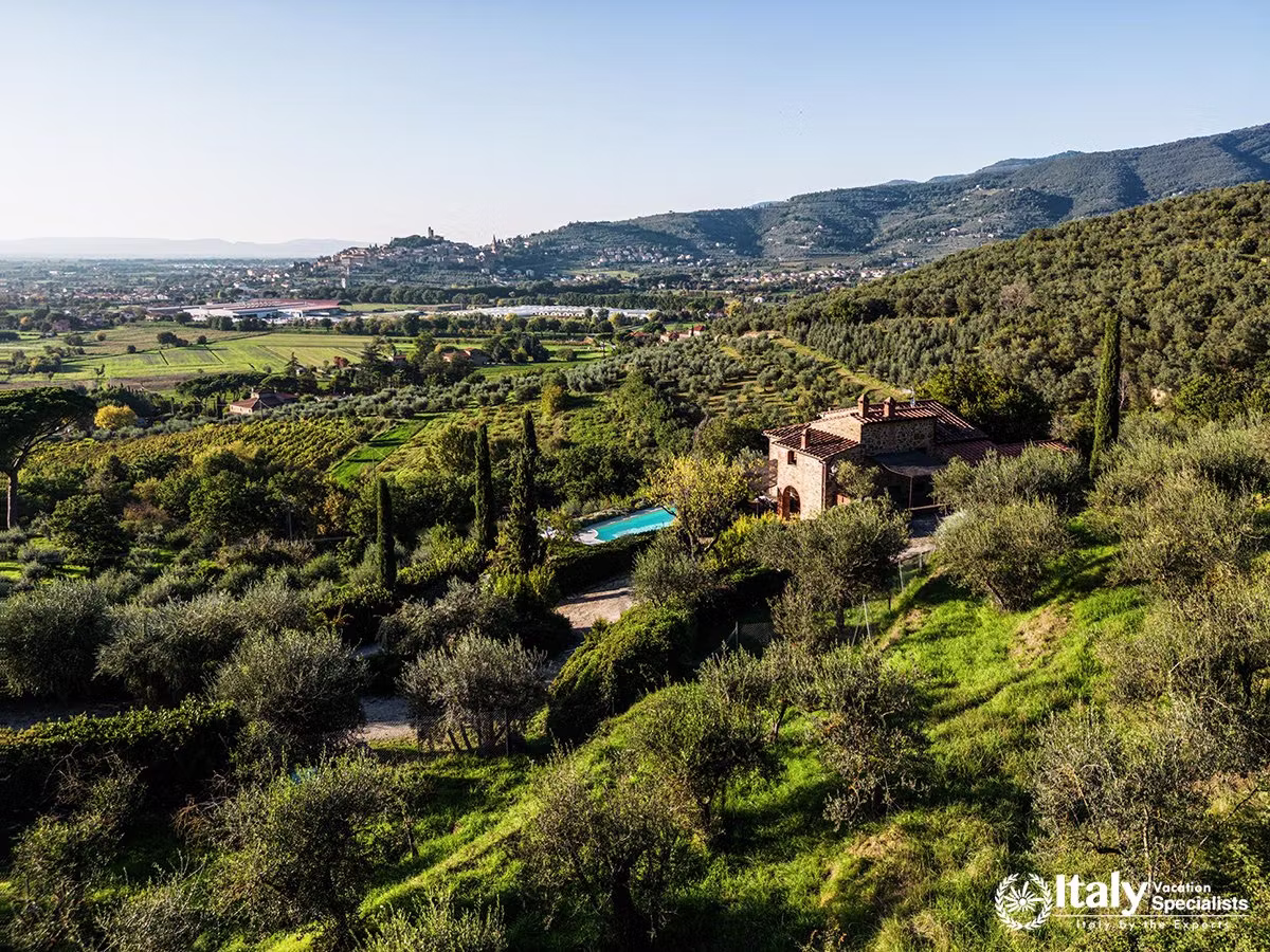 Panoramic Tuscan Countryside Views from Villa Buccelletti