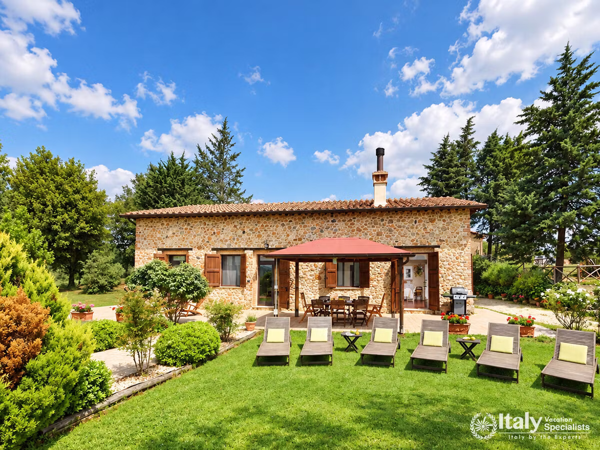 Spacious Front Garden with Sun Loungers