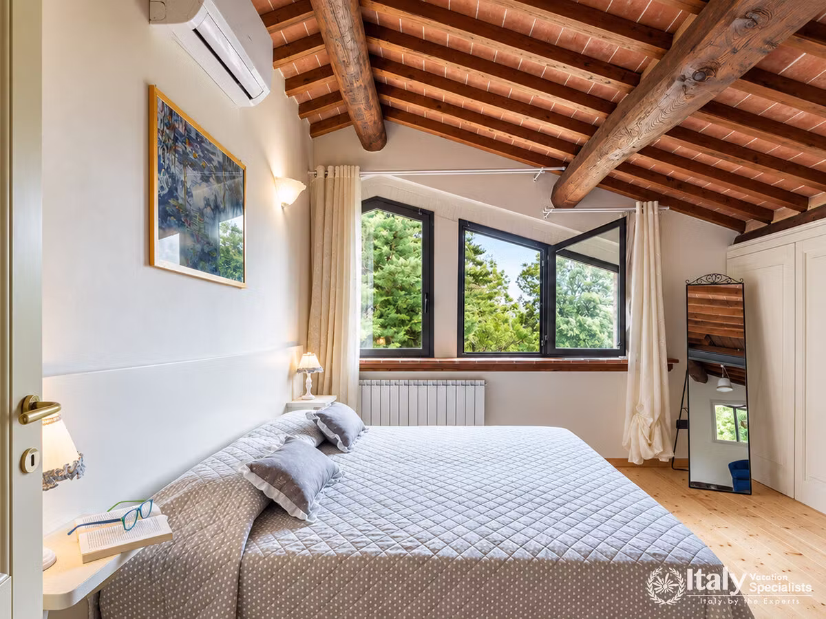 Bright Double Bedroom with Garden Views