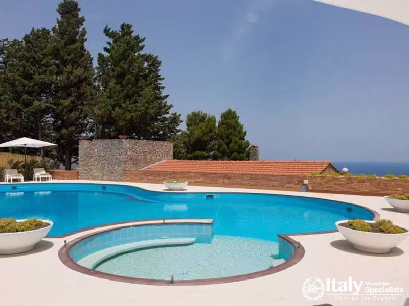 Big Swimming Pool with views at Villa Sussurro delle Onde