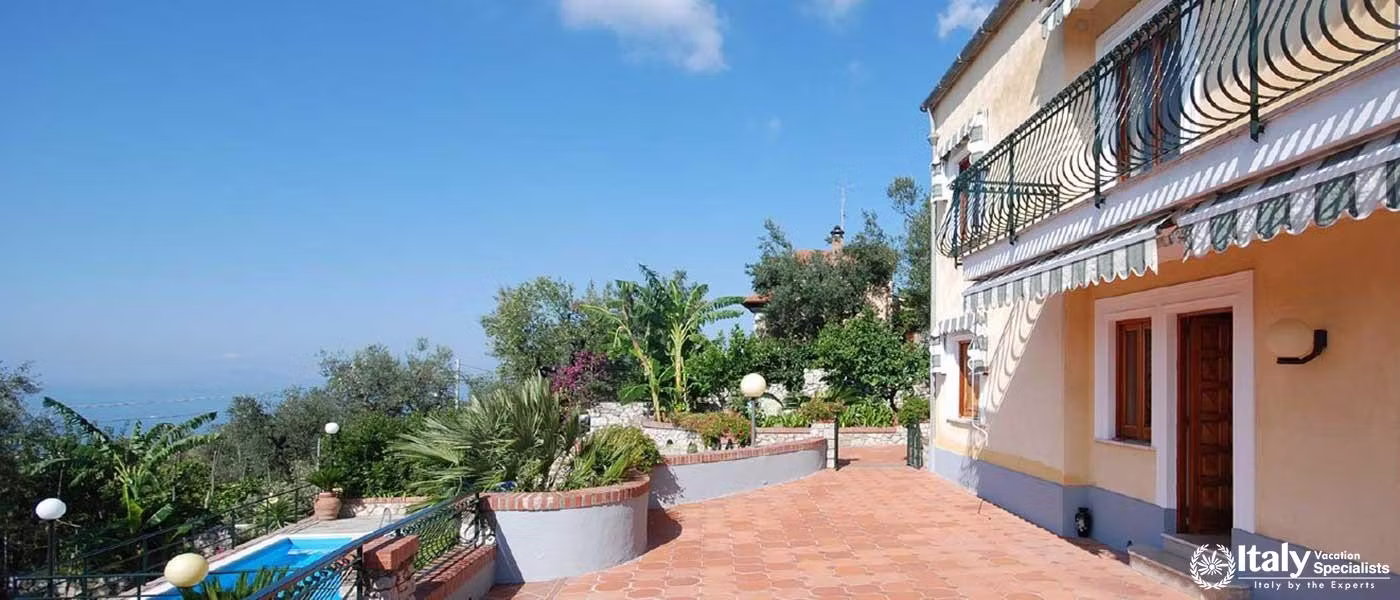Amazing overview of Villa Rocio