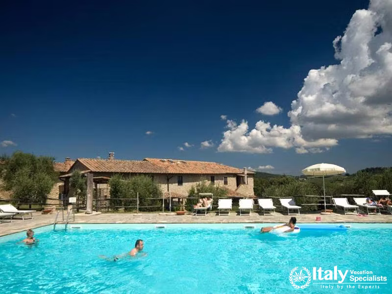 Outdoor Gazebo Dining Space at La Dimora del Gazebo in San Gimignano, Italy