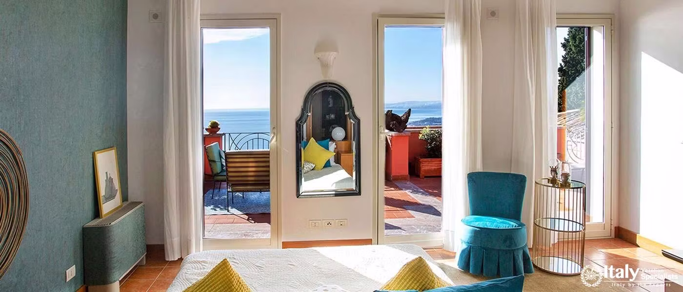 Mediterranean Elegance: Villa Sontuoso's Chic Interior with Sea Views in Taormina