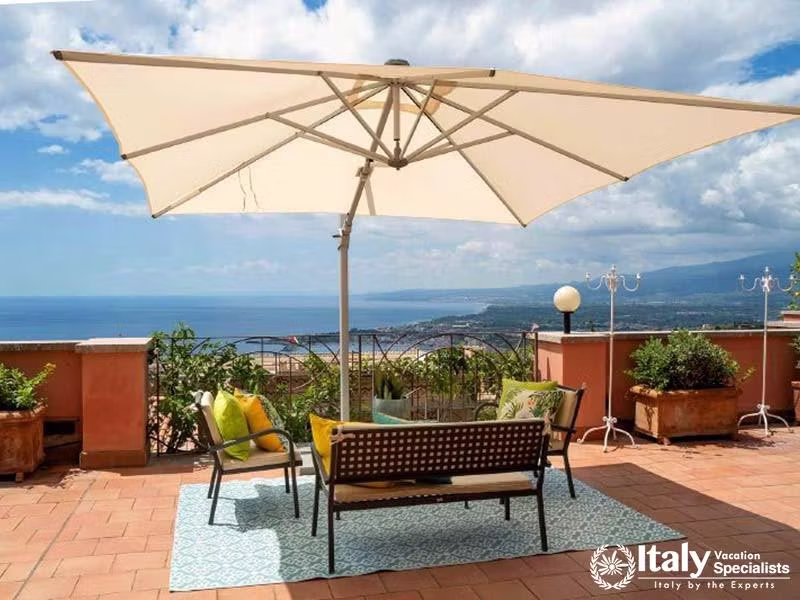 Al Fresco Relaxation at Villa Sontuoso in Taormina