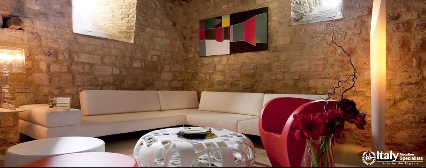 Sitting area and sofas in Torre Crusca