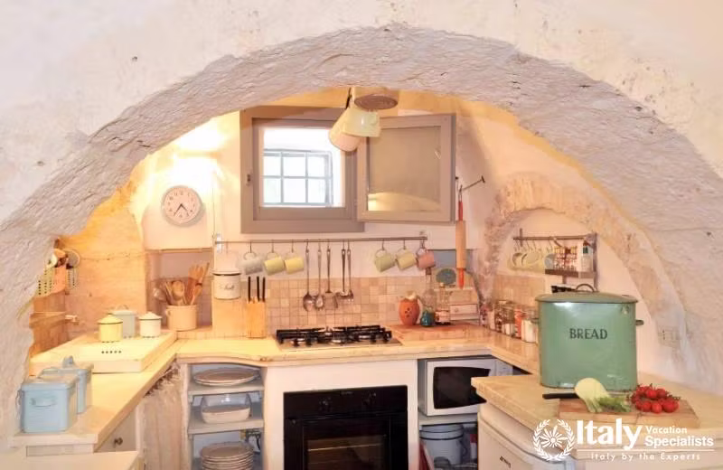Antique kitchen in Villa Mimma Puglia
