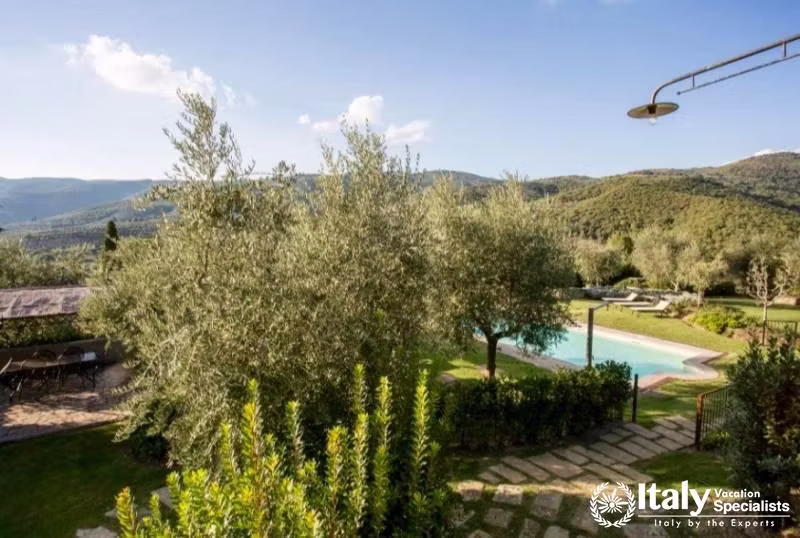 Borgo Santo Stefano-Amazing Grounds