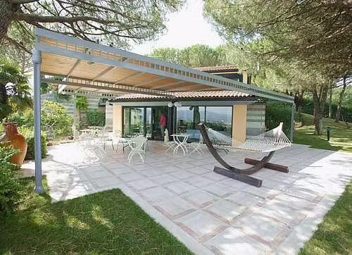 veranda for al fresco dining