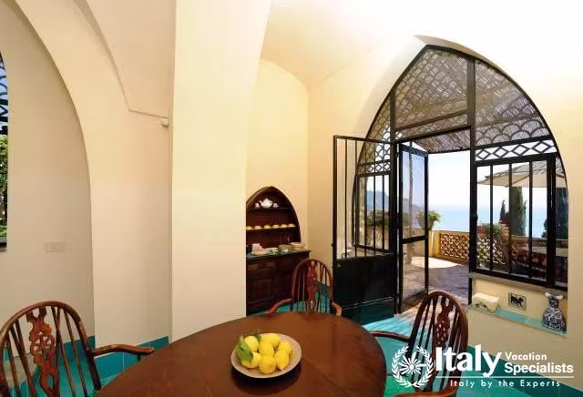 Sitting area in Villa Tomeu