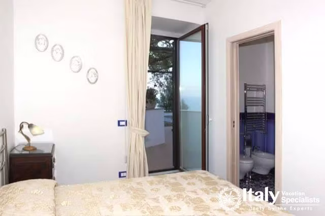 Bathrooms best for honeymoon in Villa Azalea