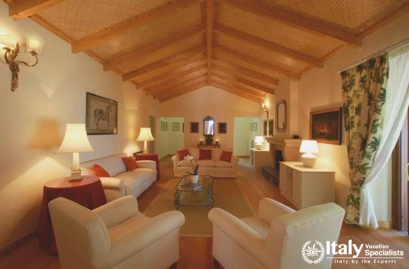 Amazing lounge in Villa Adriana