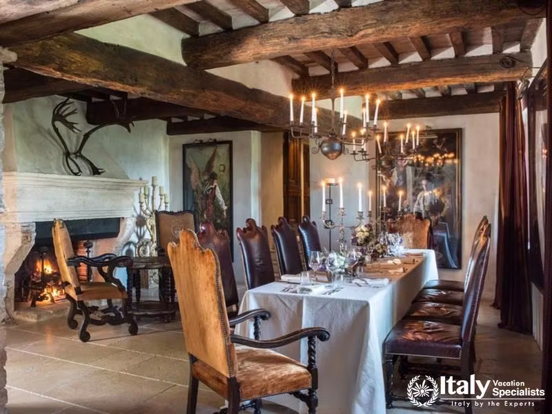 Dinning area in Villa Tezio