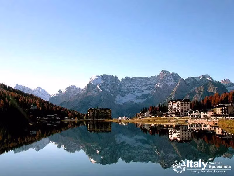 Amazing sightseeing in Lake Misurina