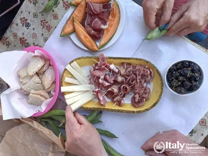 The Iconic Panino al Lampredotto