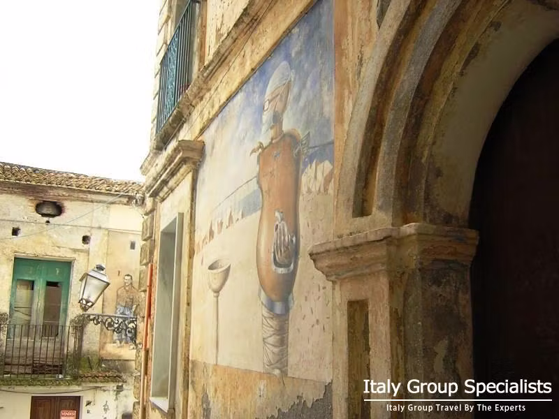 Murals at Diamante, Calabria - photo by Jesse Andrews